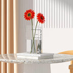 Buchförmige Acryl-Vase – Transparentes Design