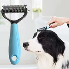 Double-sided dog comb for coat care – detangling and thinning