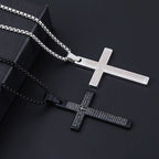 Kreuz-Halskette mit graviertem Vaterunser