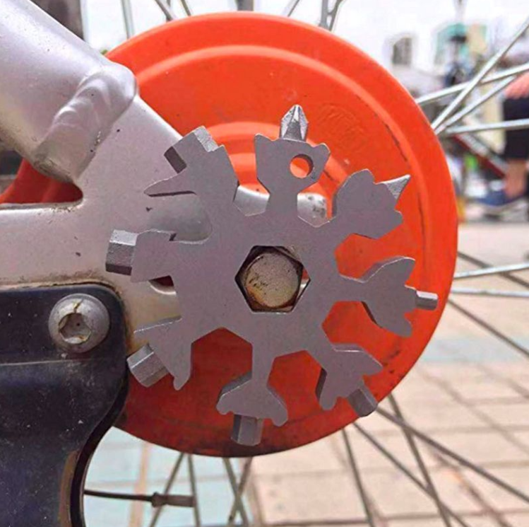 18-in-1 Multitool Edelstahl Schneeflocke-Design