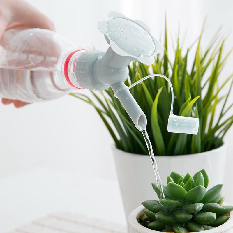 Flower-shaped pouring attachment for bottles – spray head for watering