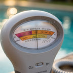 pH and chlorine meter for pools and hot tubs