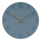 Wanduhr Skandinavisch mit Walnusszeiger