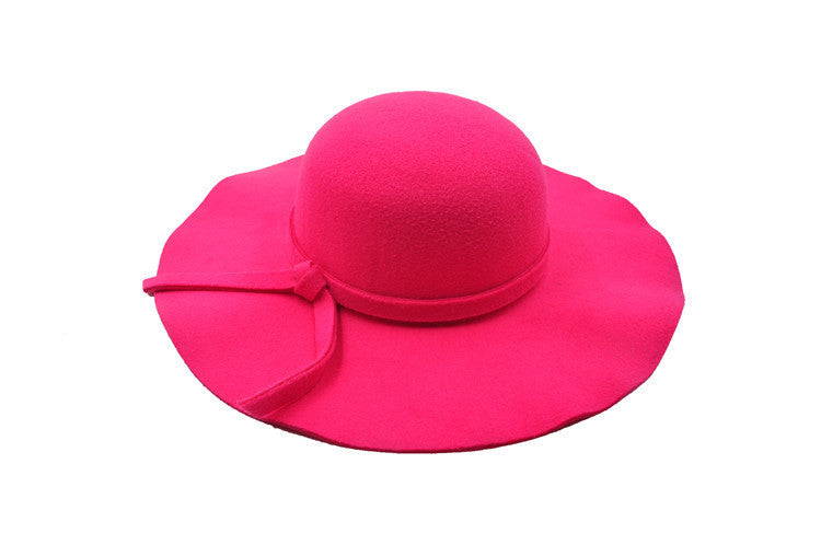 Women's fabric hat with wide brim – lightweight and breathable