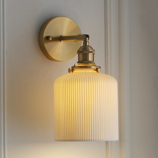 Wandlampe Messing mit geriffelte Glasschirm - Modern Industrial
