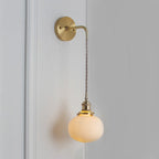 Wandlampe Messing mit geriffelte Glasschirm - Modern Industrial