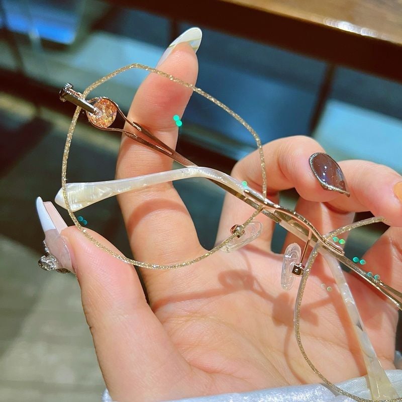Rahmenlose Lesebrille mit Blaulichtfilter und Ziersteinen