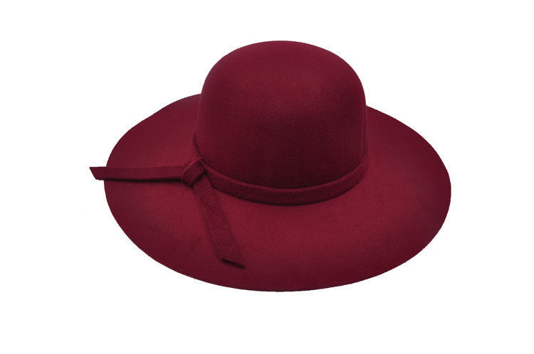 Women's fabric hat with wide brim – lightweight and breathable