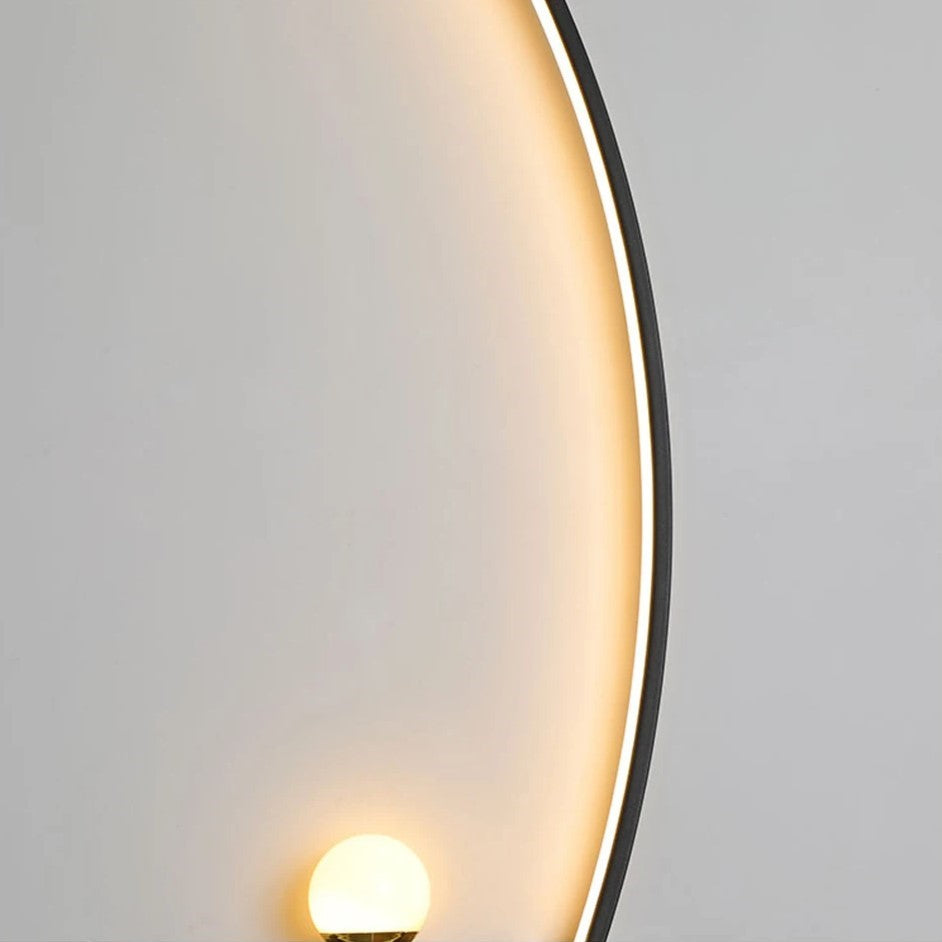 LED wall light with curved shape and integrated light modes