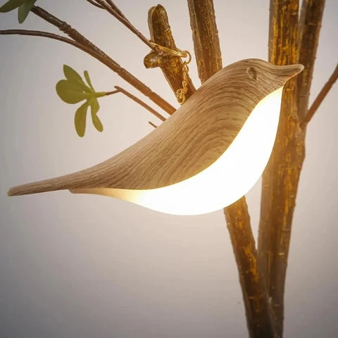 Vogellampe mit Aromadiffuser und dimmbarem Licht