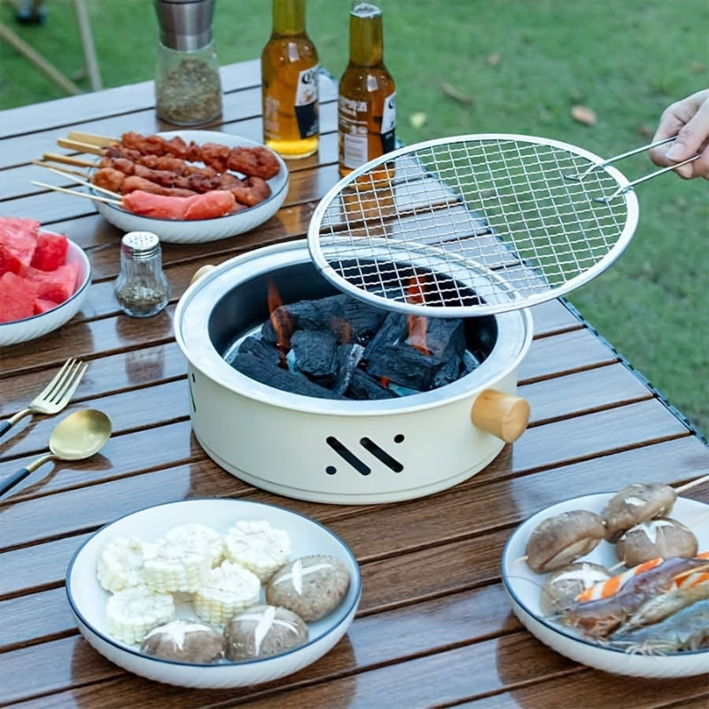 Portable tabletop charcoal grill with wooden handles – 28 cm