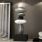 Stone sculpture with stacked elements – balance and calm