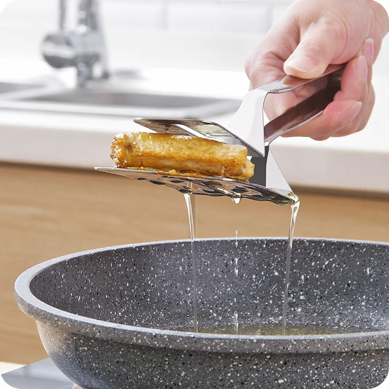2-in-1 stainless steel turner and grabber – Flip and grip with one tool
