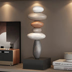Stone sculpture with stacked elements – balance and calm