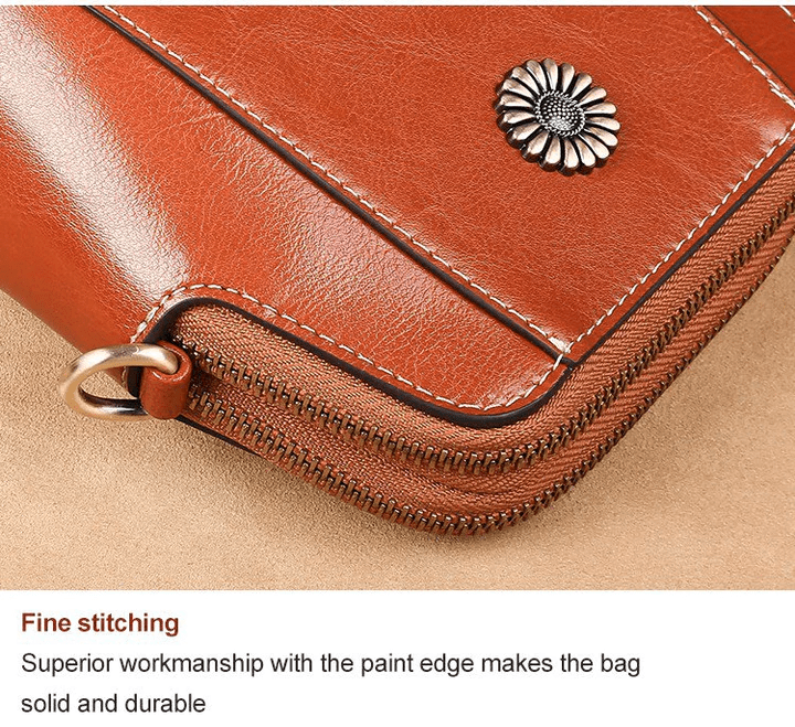 Small Crossbody Bag in Leather Look with Multiple Compartments – Adjustable Strap