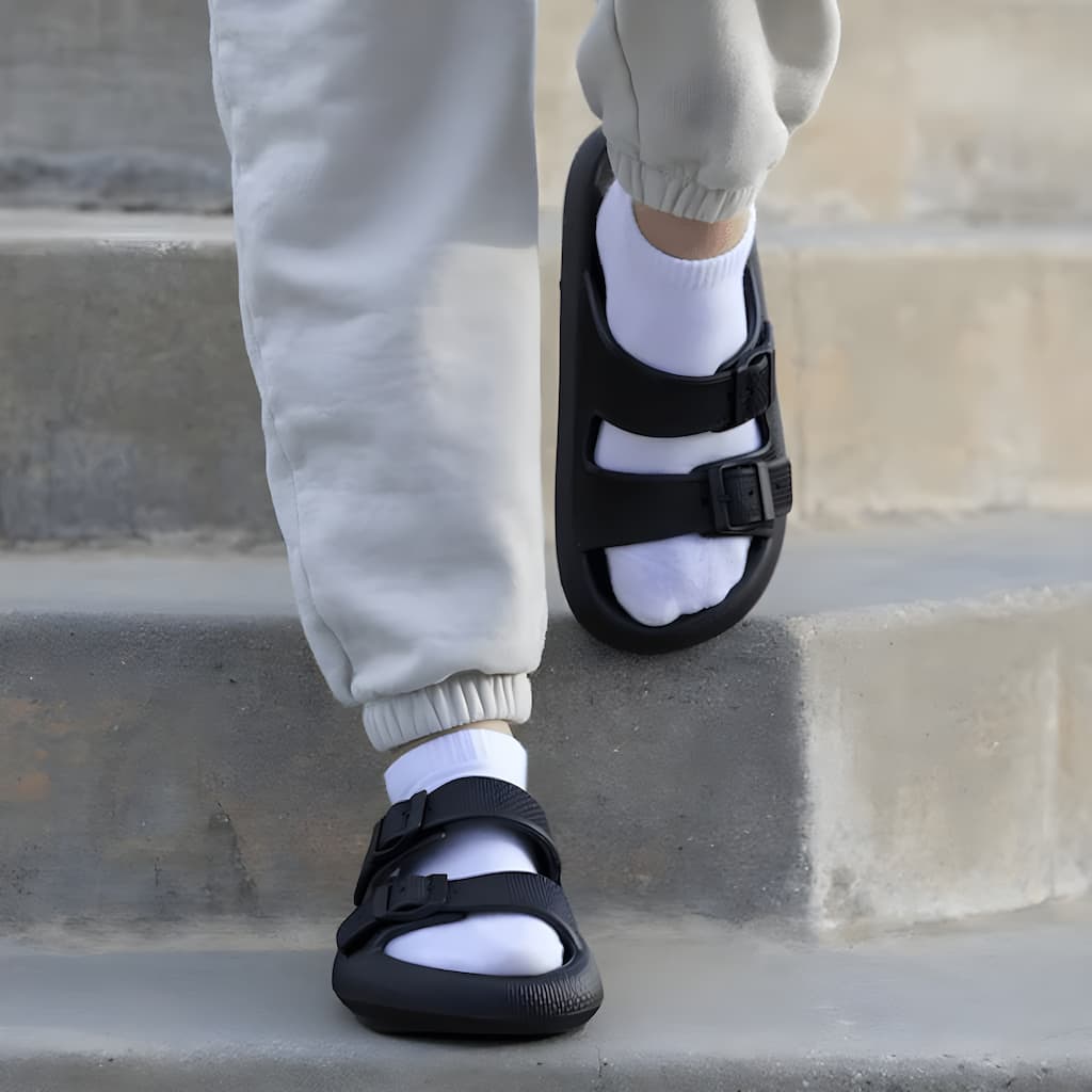 Sandals with EVA cushioning and ergonomic straps