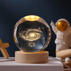 3D Gravierte Kristallkugel-Lampe – Warmes LED-Nachtlicht