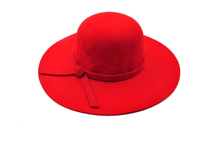 Women's fabric hat with wide brim – lightweight and breathable