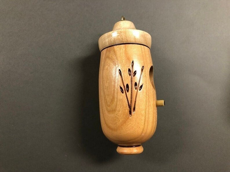 Kolibri-Futterhaus Holz mit Naturmotiv – 13 cm hoch, wetterfest