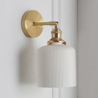 Wandlampe Messing mit geriffelte Glasschirm - Modern Industrial