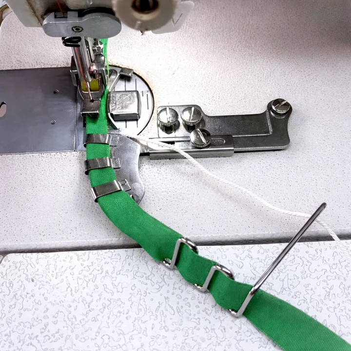 Double Fold Bias Tape Attachment – Clean, Even Edges Every Stitch