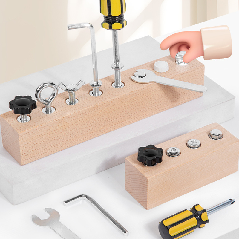 Wooden Screw Board for Children – 8 Different Fasteners