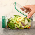 Salatbehälter mit Schichtensystem – Auslaufsicher