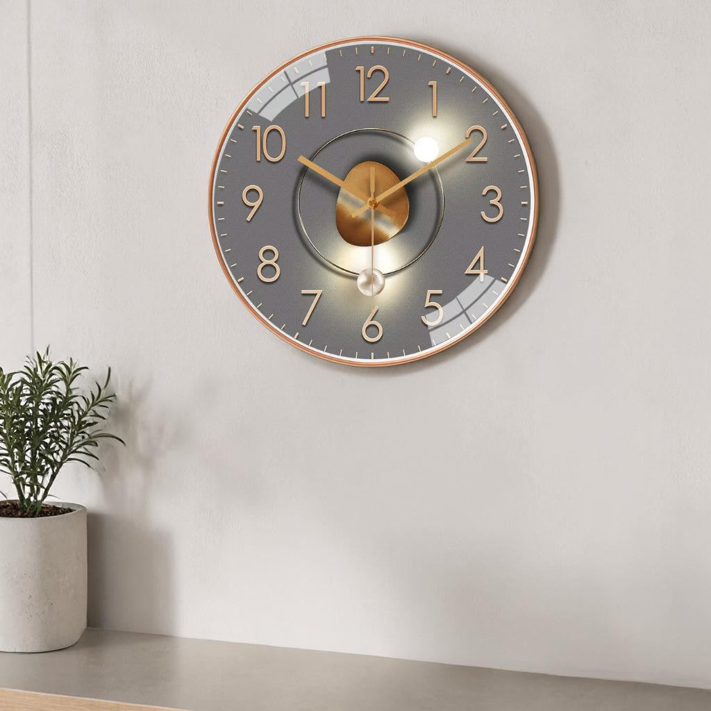 Silent wall clock Ø 20 cm – glass cover & metal hands, no ticking