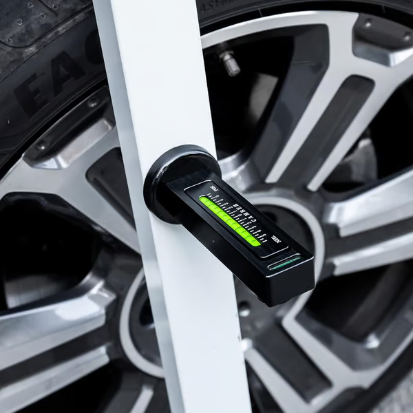 Inclinometer Vehicle with Magnetic Base