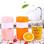 Citrus juicer with 300 ml collection container – BPA-free