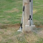 Teleskop-Gartenrechen mit verstellbarem Rechenkopf