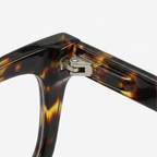 Reading glasses with blue light filter – Flexible spring hinges