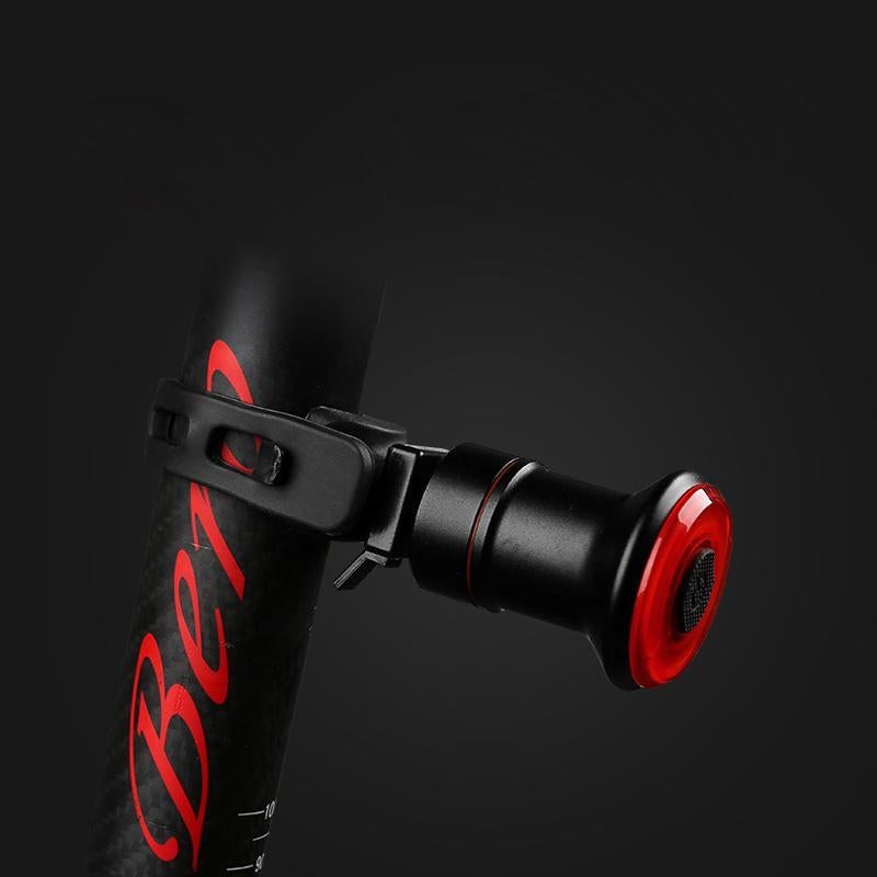 Fahrrad-Rücklicht mit intelligentem Bremssensor