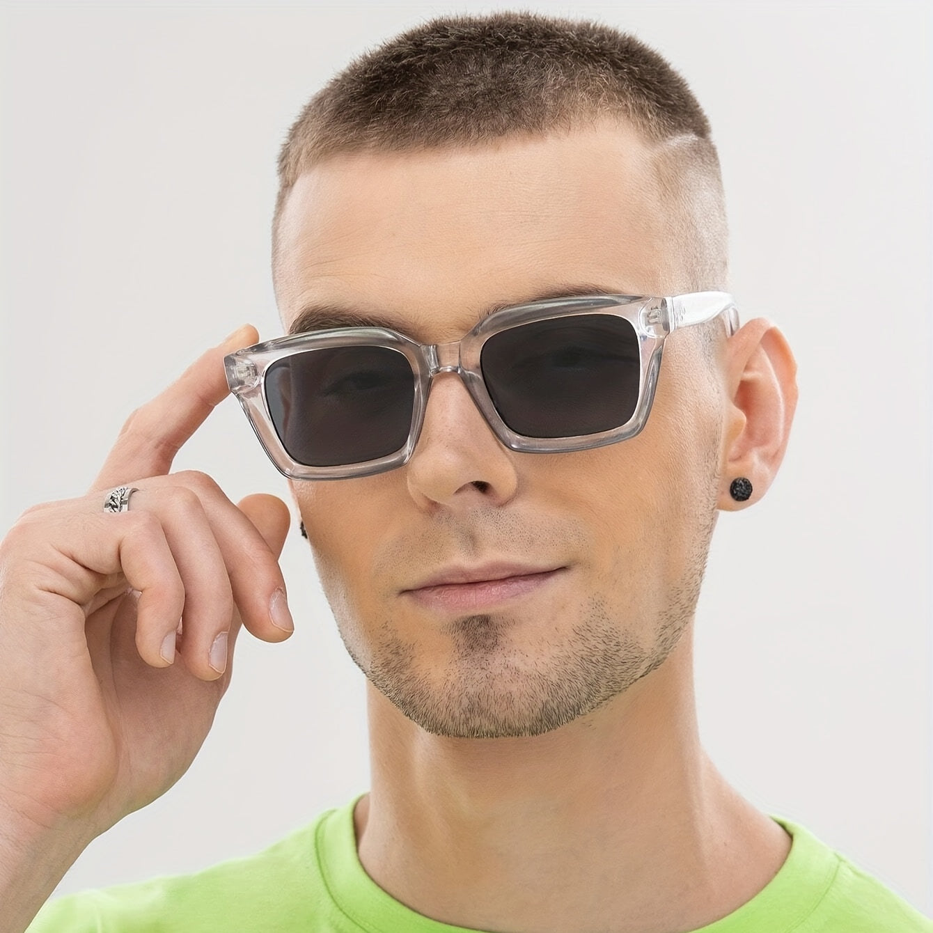 Men's Square Gray Sunglasses – UV400 Protection