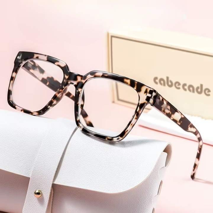 Reading glasses with blue light filter – oversized frame for all face shapes