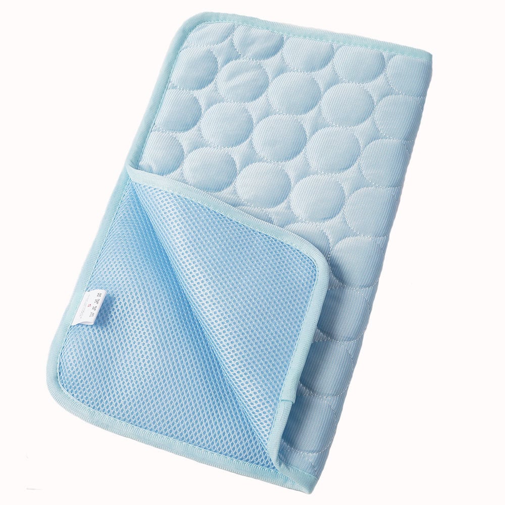 Cooling Mat for Dogs – Self-Cooling and Softly Padded