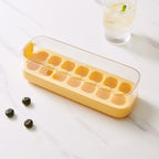 Eiswürfelform mit Pressmechanismus