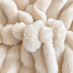 Fleece Kuscheldecke mit gerippter Struktur
