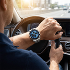 Digital-Armbanduhr mit Multifunktionsdisplay