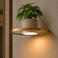 LED-Wandregal schwebend mit Goldfinish