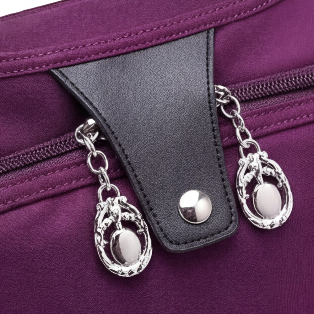 Crossbody Bag with Many Compartments – Everything in Its Place
