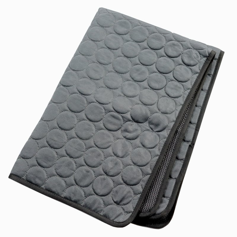 Cooling Mat for Dogs – Self-Cooling and Softly Padded
