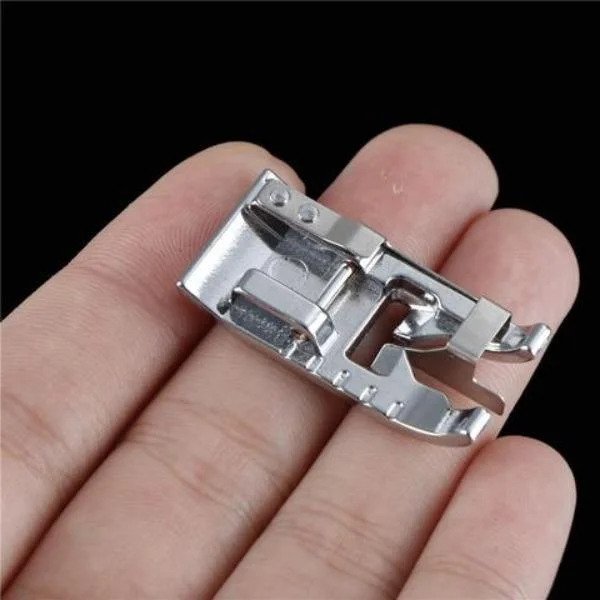 Presser Foot for Appliqués – Precise Edges Without Fraying