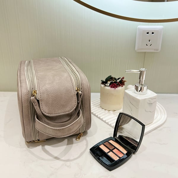 Cosmetic Bag with Compartments – Maximum Capacity