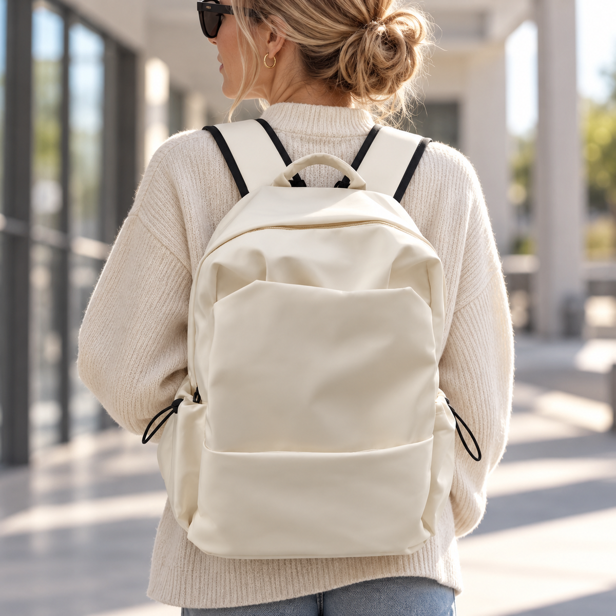 Rucksack wasserabweisend mit gepolstertem Laptopfach