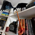 Drachen-Buchstütze mit Flammen-Design