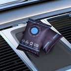 Moisture absorber with color indicator