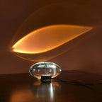 Ovale Tischlampe mit warmem Stimmungslicht