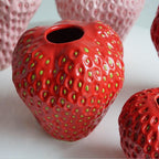 Keramik-Vase Erdbeere-Form mit glasierter Oberfläche