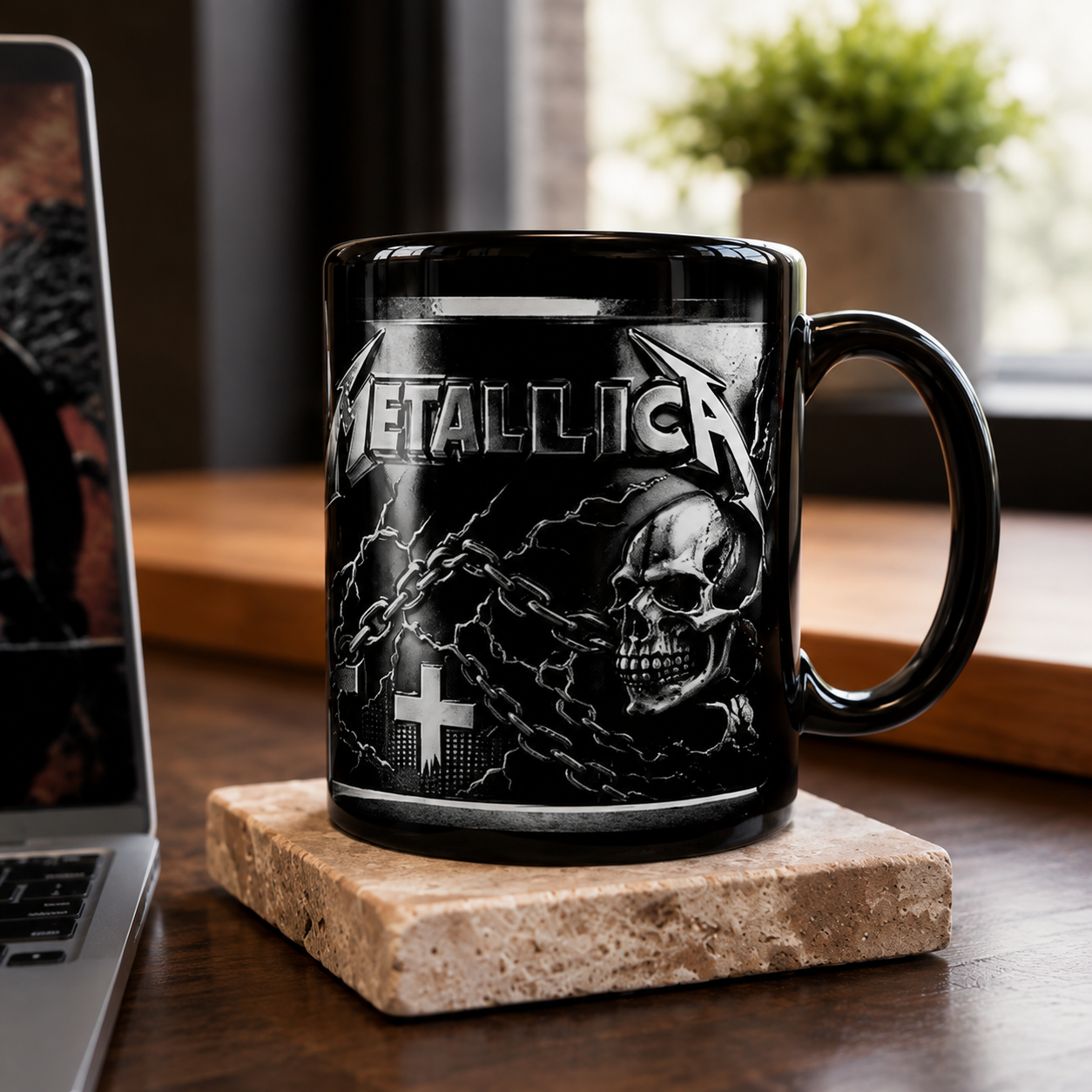 3D-gedruckte Tasse mit gotischem Totenkopf-Motiv